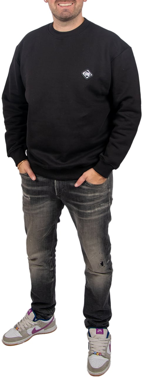 XPLCT XPLCT Plate Crewneck Zwart