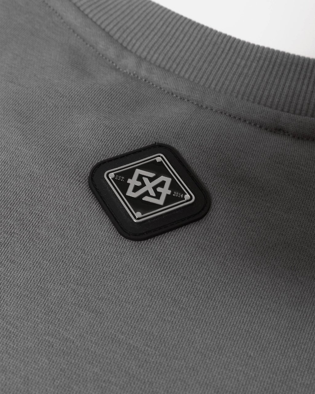 XPLCT Baroque Sweater Grijs