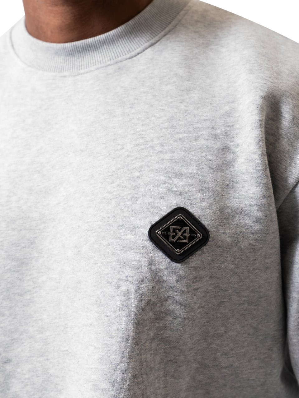 XPLCT Plate Crewneck | Grey Divers