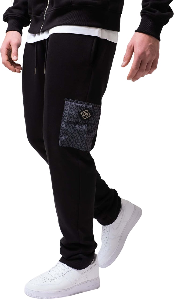 XPLCT Shade Jogger | Black Divers