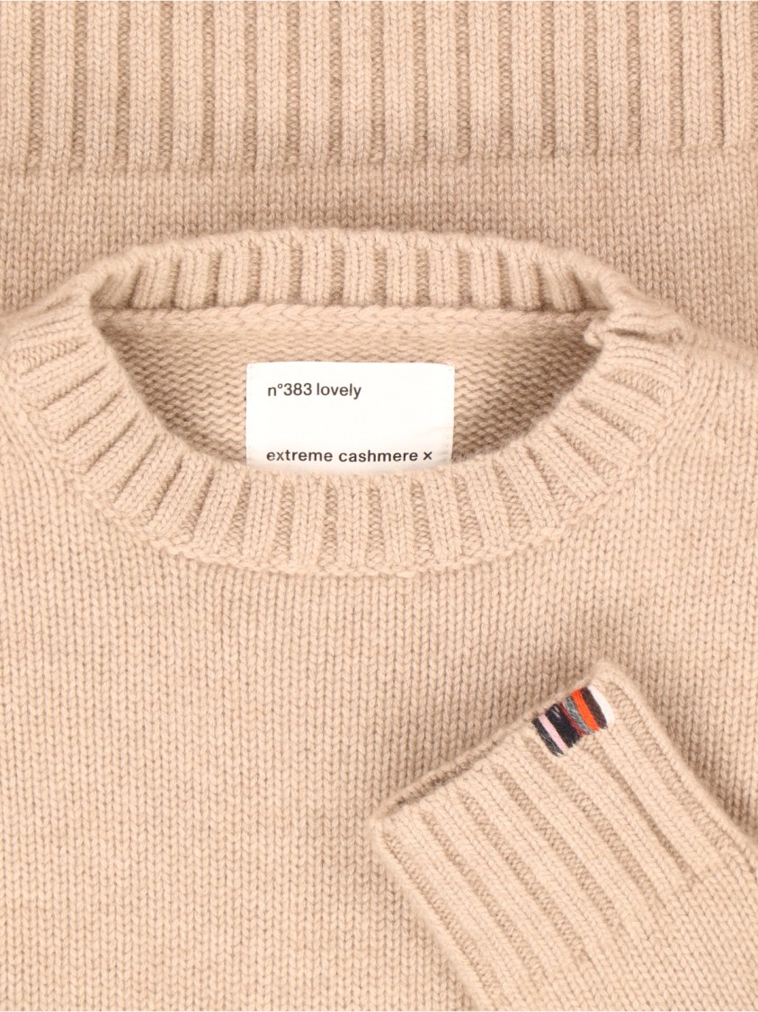 Extreme Cashmere N°383 Lovely Sweater – Beige Neutraal