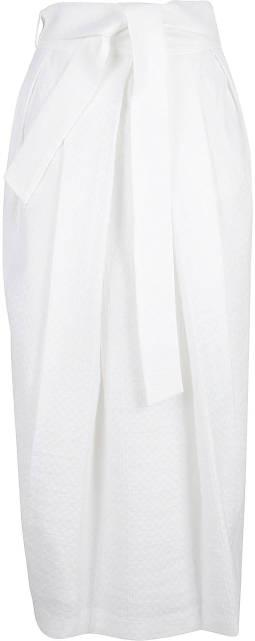 Fabiana Filippi Timeless White Fabric Skirt with Classic Silhouette Wit