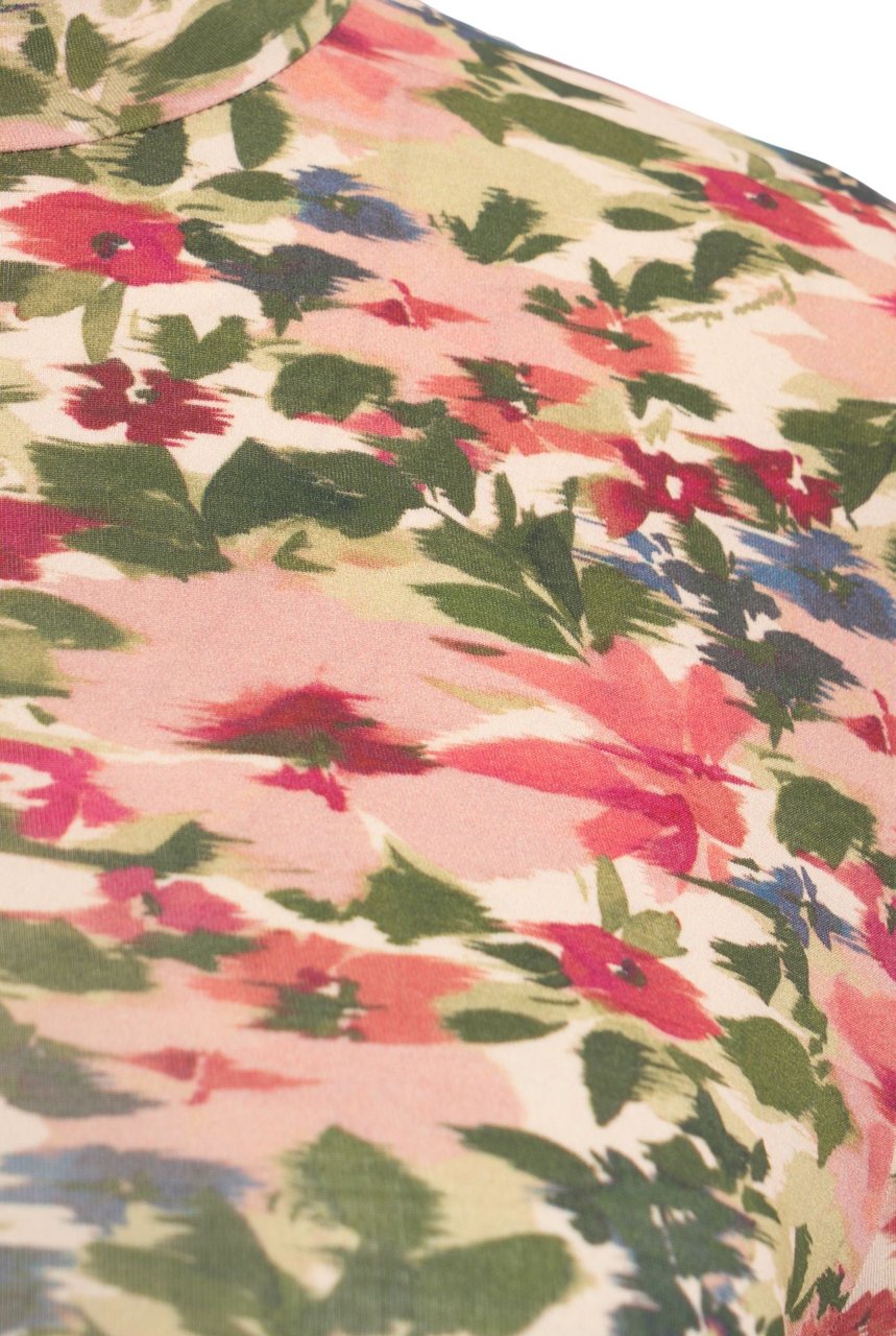 FARM Rio T-shirt with floral print Roze