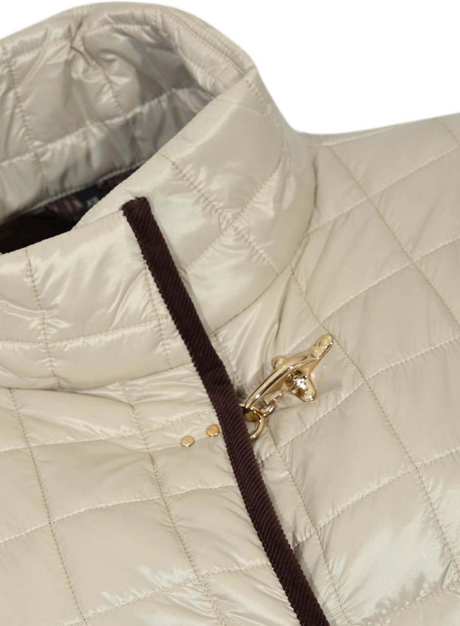 Fay Coats Nebbia Divers