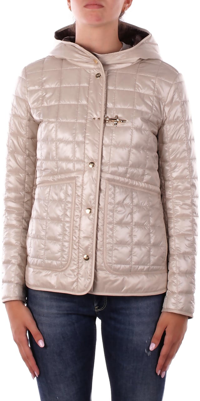 Fay Coats Nebbia Divers