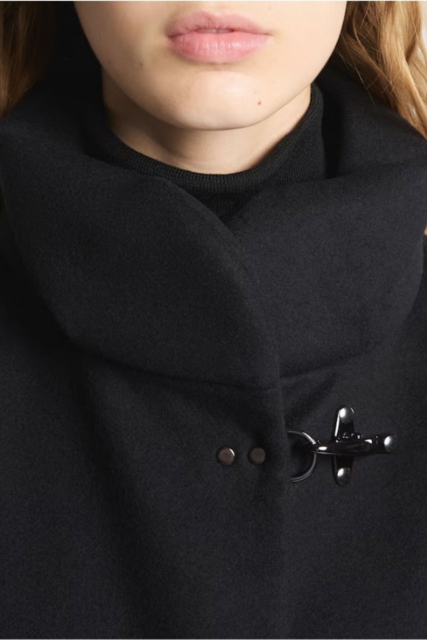 Fay Coats Divers Divers