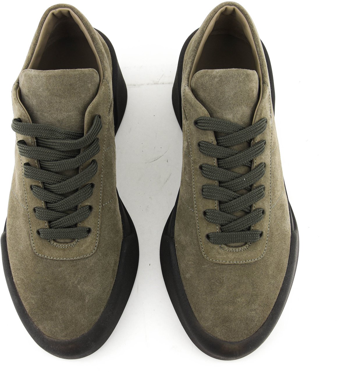 Fear of God Aerobic Suede Low Willow Groen
