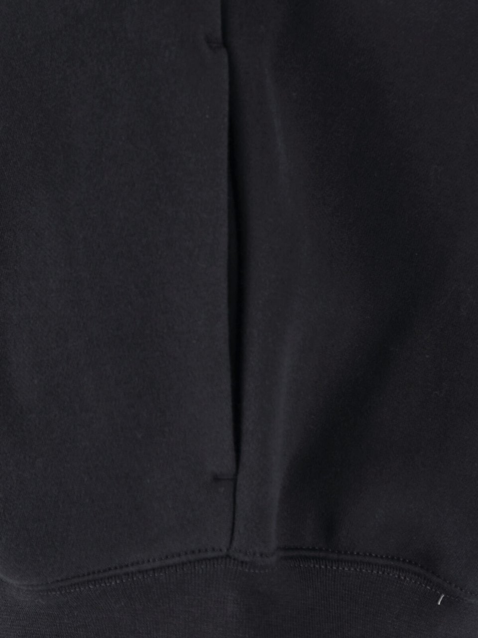 Fear of God Black Cropped Half-Zip Embossed Logo Hoodie Zwart