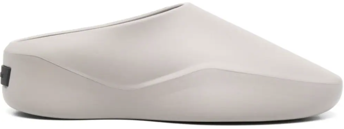 Fear of God Eva Runner Concrete Grijs