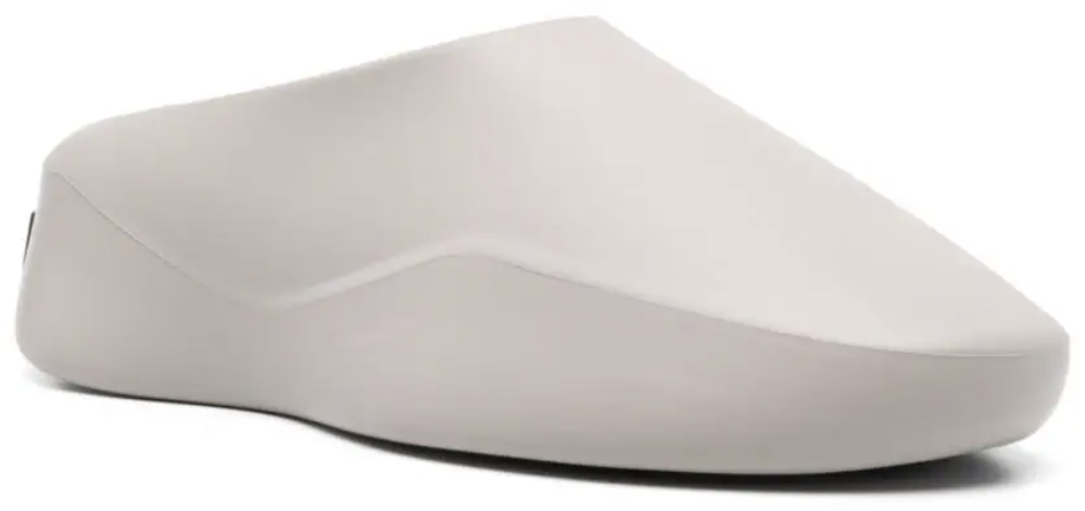 Fear of God Eva Runner Concrete Grijs