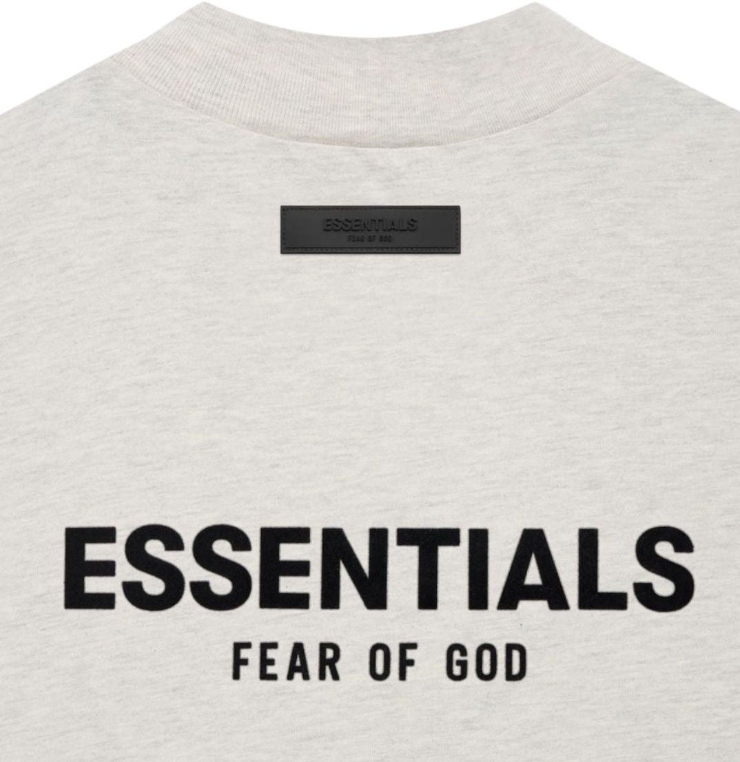Fear of God Fear of God Essentials Light Oatmeal T-shirt Divers
