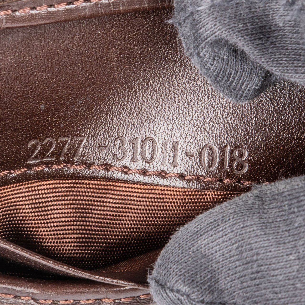 Fendi FF Monogram Zucca Bifold Wallet Bruin