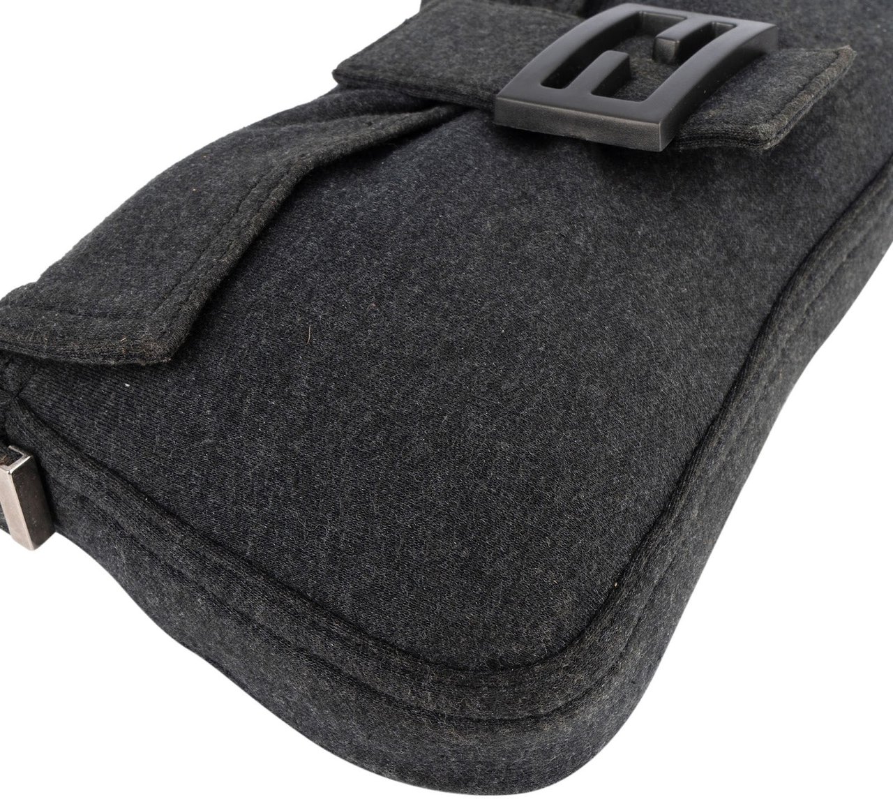 Fendi Fendi Jersey Baguette Shoulder Bag Divers