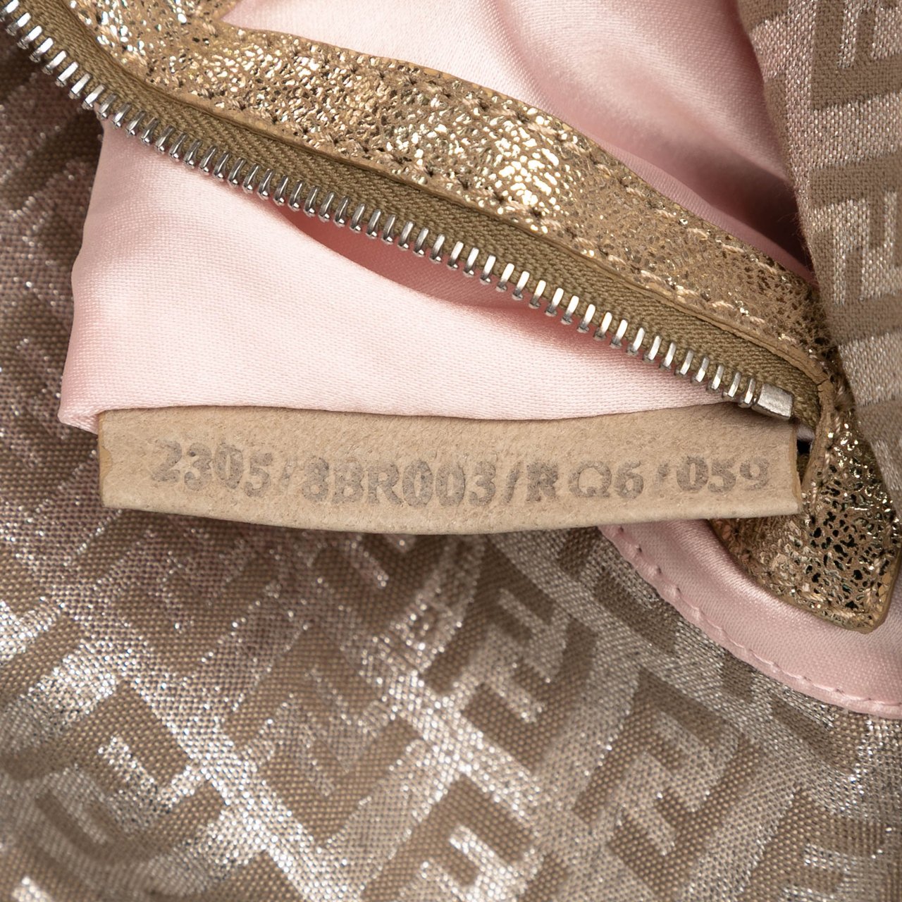 Fendi Zucchino Metallic Canvas Double Flap Shoulder Bag Zilver