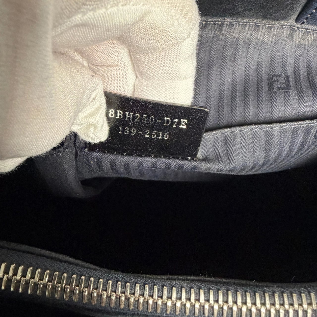 Fendi Fendi 2Jours Medium Handtasche navy / gut Blauw