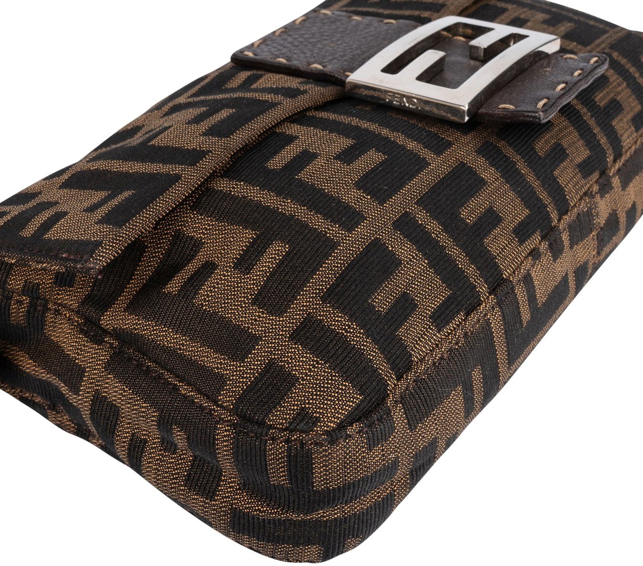 Fendi Fendi Monogram FF Baguette Shoulder Bag Bruin