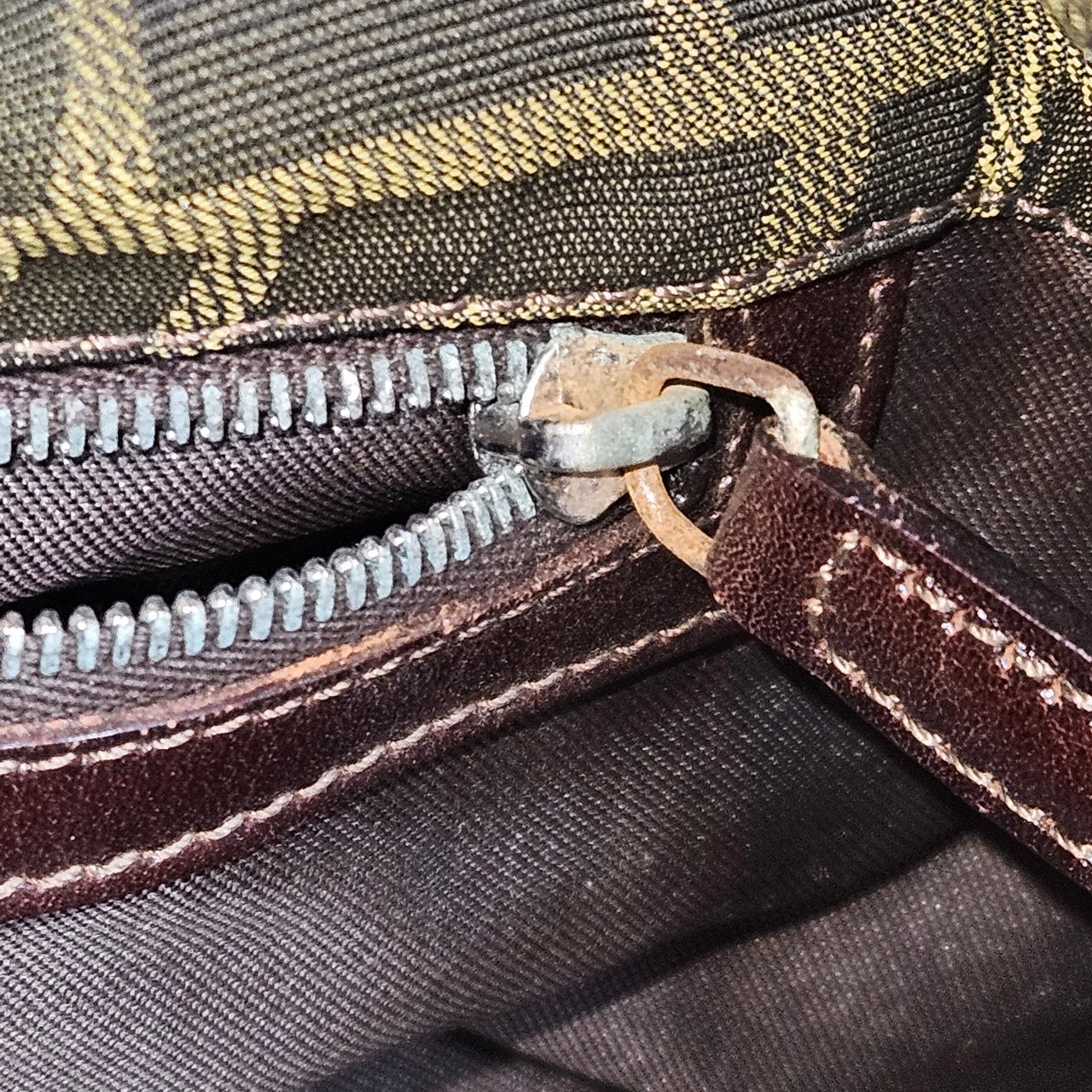 Fendi Fendi FF Monogram Handbag Divers