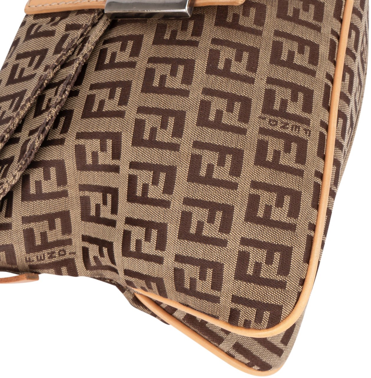 Fendi Fendi FF Monogram Baguette Handbag Bruin