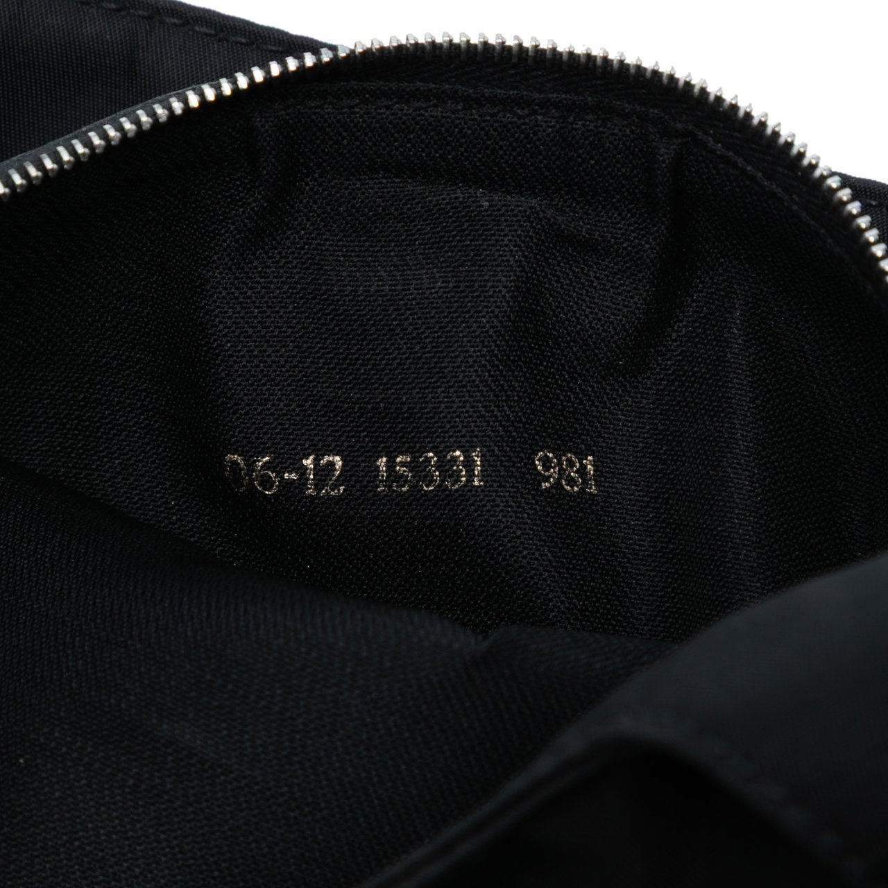 Fendi Nylon FF Shoulder Bag Zwart