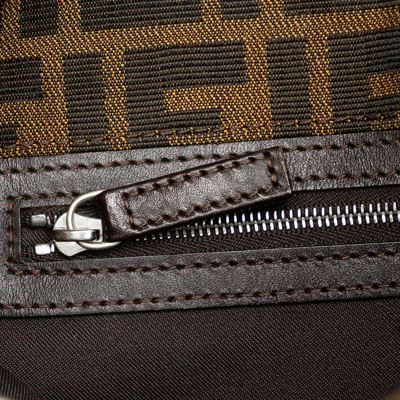 Fendi Zucca Canvas Shoulder Bag Bruin