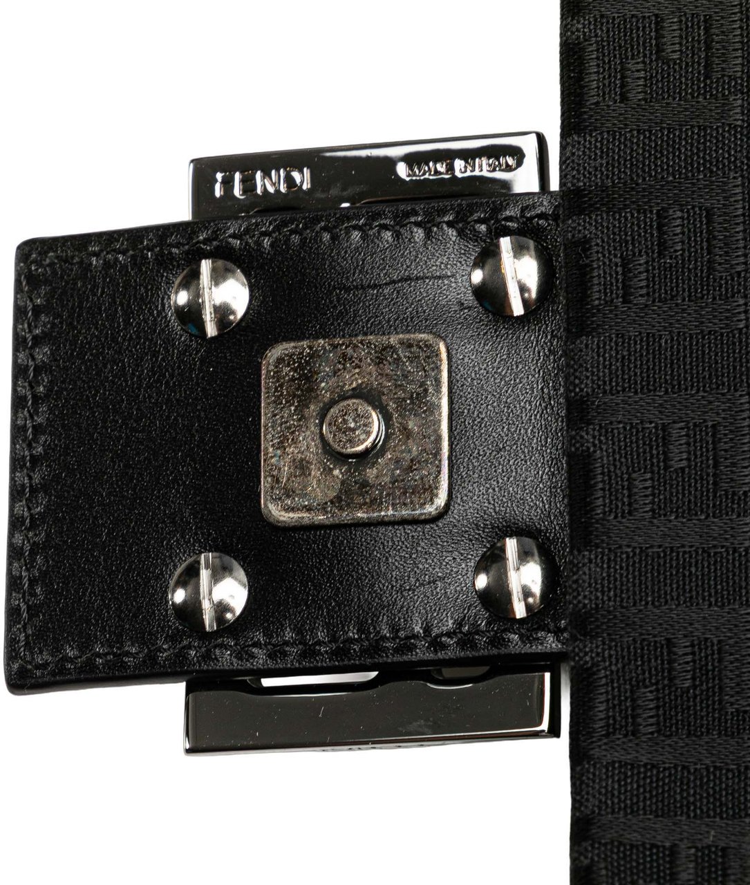 Fendi Zucchino Canvas Crossbody Zwart