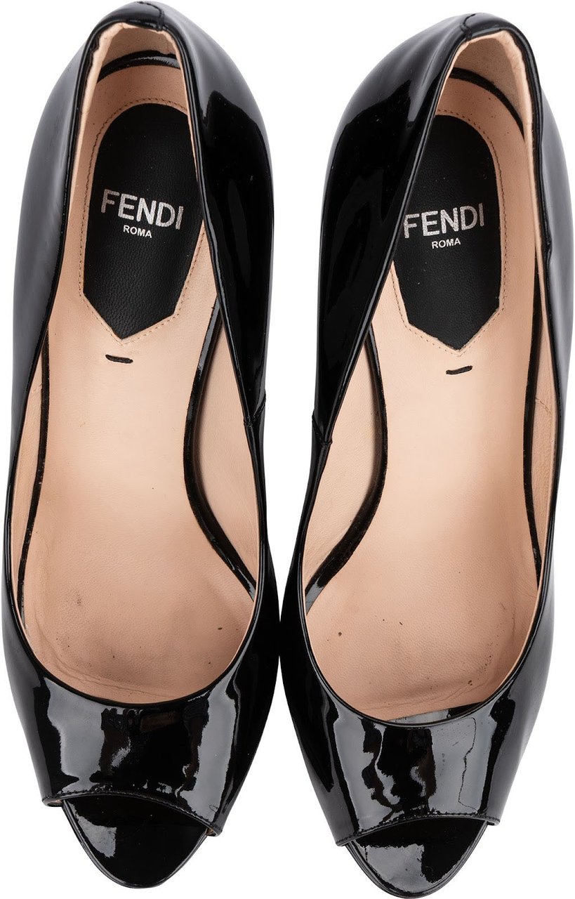 Fendi Black Patent Leather Peep Toe Platform Pumps (39) Zwart