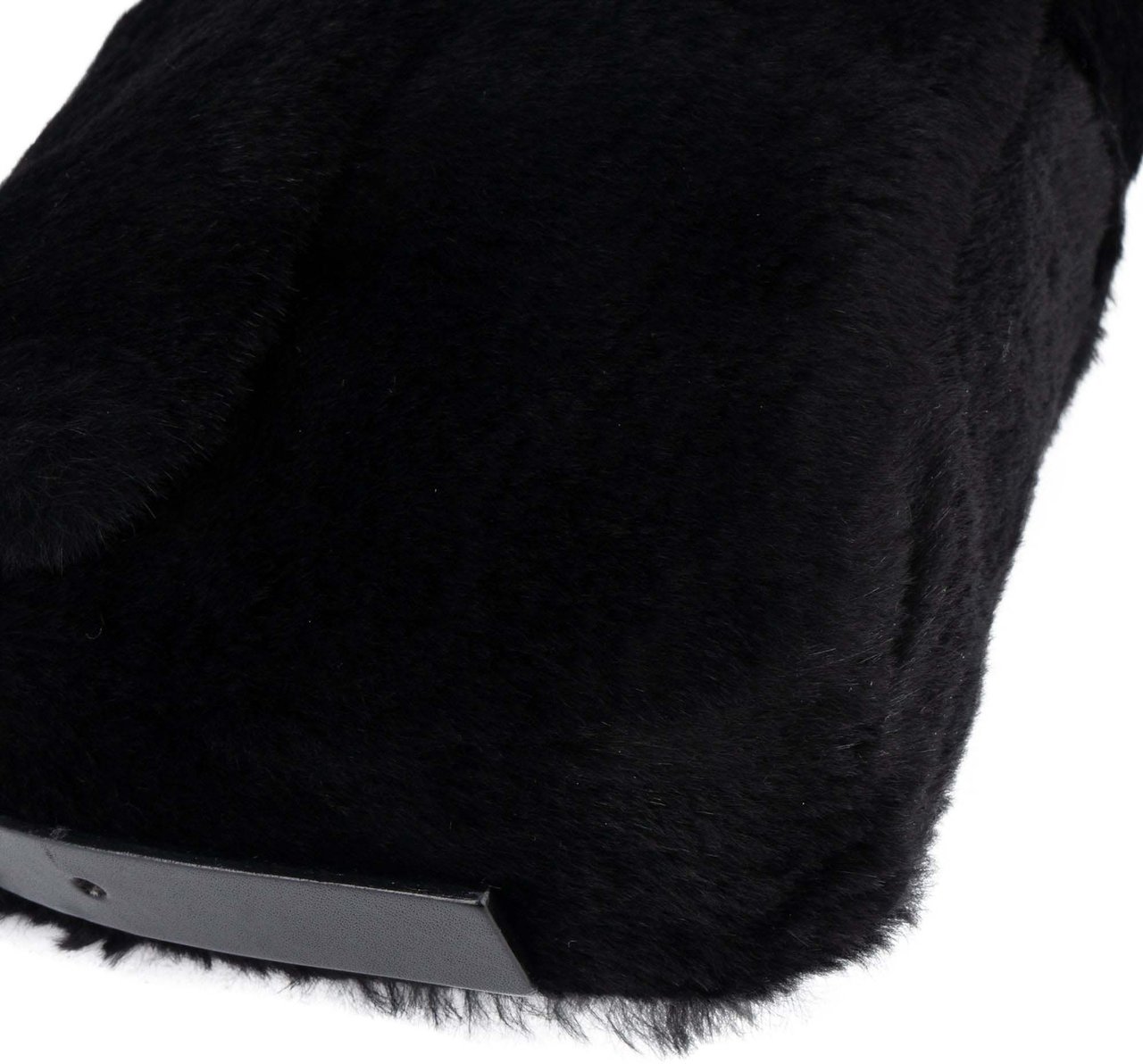 Fendi Fendi Limited Fur Baguette Handbag Divers
