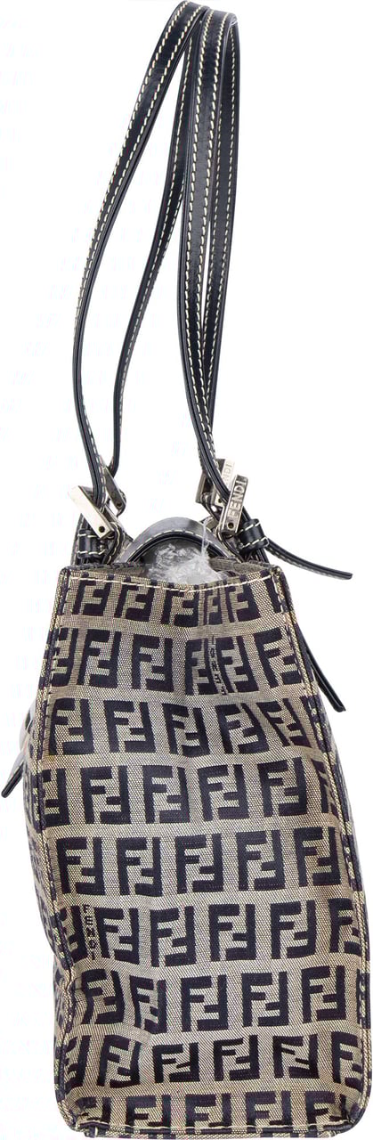 Fendi Fendi FF Monogram FF Buckle Handbag Divers