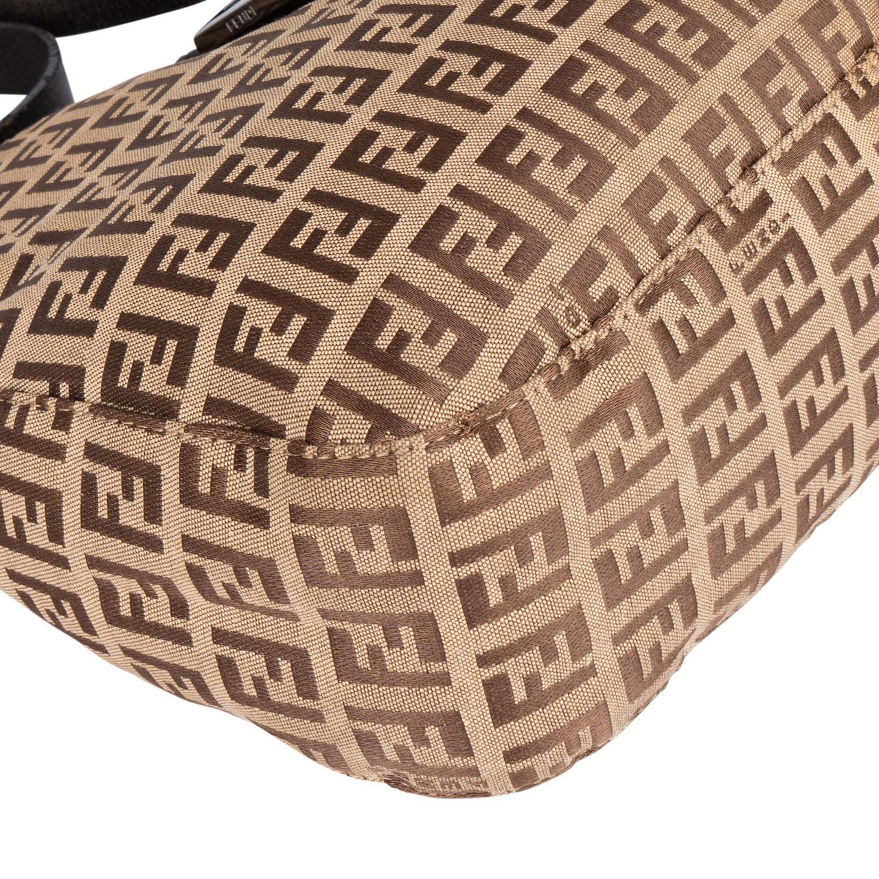 Fendi Fendi FF Monogram Baguette Buckle Shoulder Bag Bruin