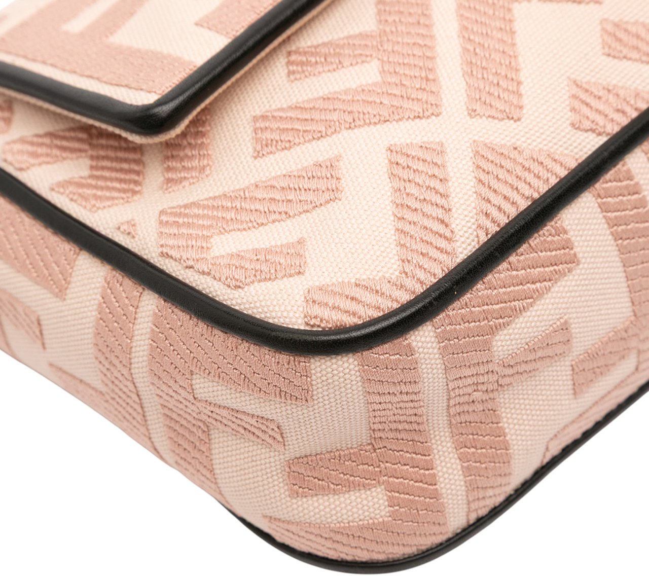 Fendi Zucca Embroidered Canvas Baguette Satchel Roze