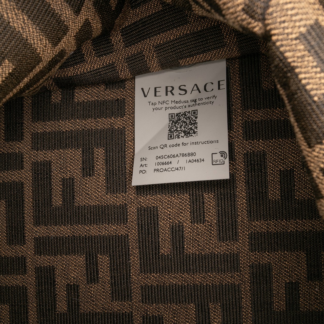 Fendi Versace Fendace Canvas Logo Sunshine Shopper Tote XL Zwart