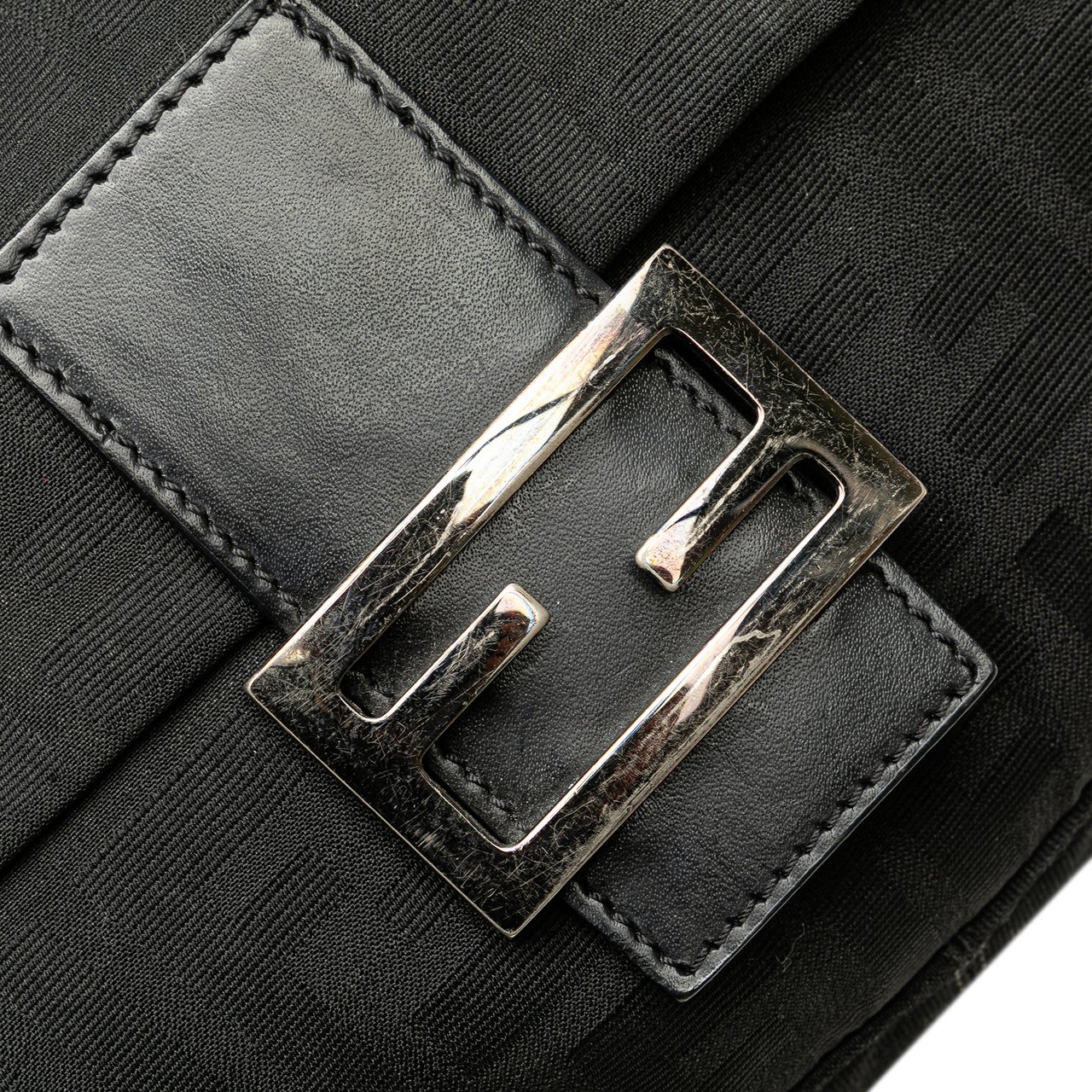 Fendi Zucca Canvas Mamma Forever Zwart