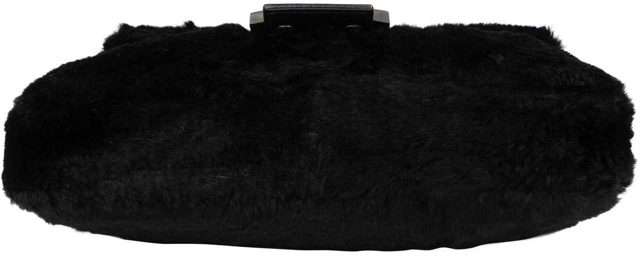 Fendi Fendi Limited Fur Baguette Handbag Divers