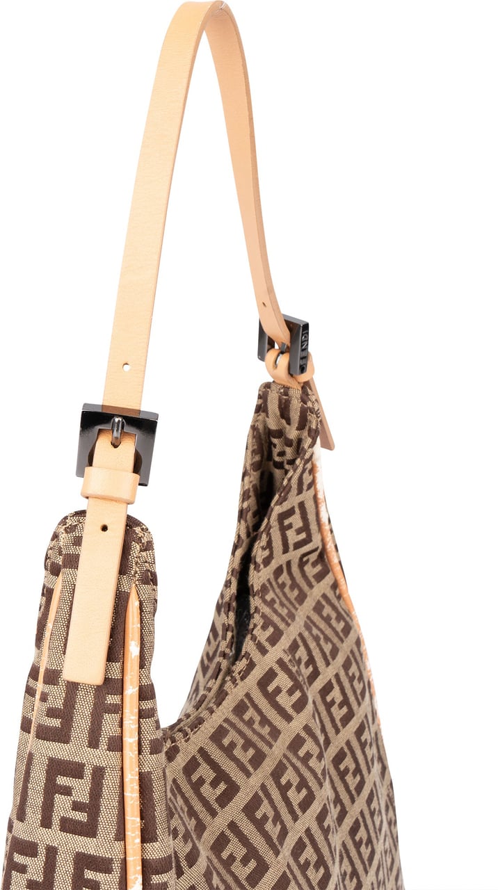 Fendi Fendi FF Monogram Zucca Shoulder Bag Bruin