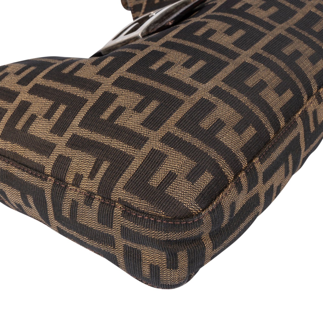 Fendi Fendi FF Monogram Baguette Buckle Shoulder Bag Bruin