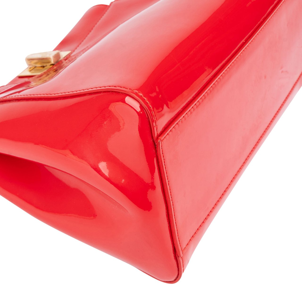 Fendi Red Patent Leather Peekaboo Handbag Divers