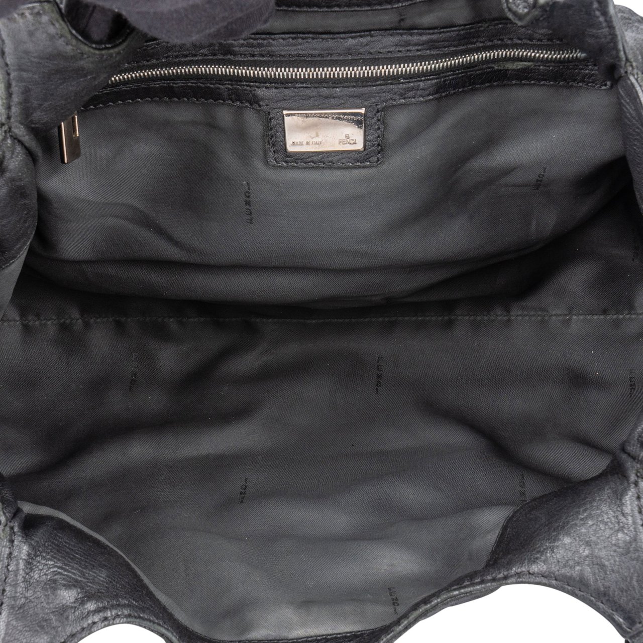 Fendi Fendi Black Leather Baguette Buckle Handbag Zwart