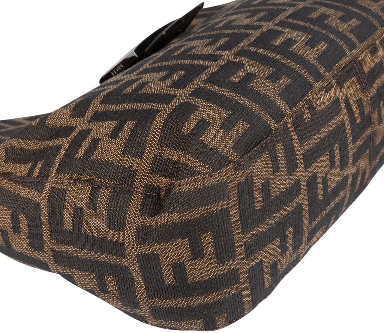 Fendi Fendi FF Monogram Baguette Buckle Shoulder Bag Bruin
