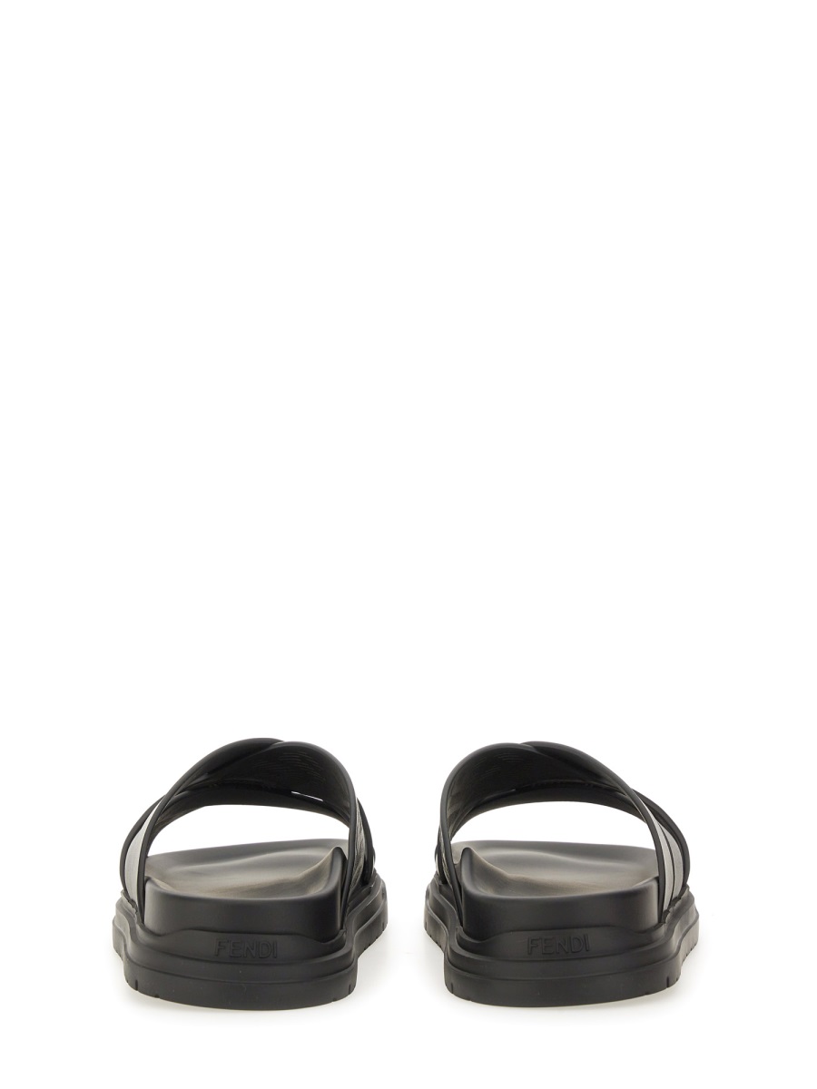 Fendi SLIDE SANDAL Zwart