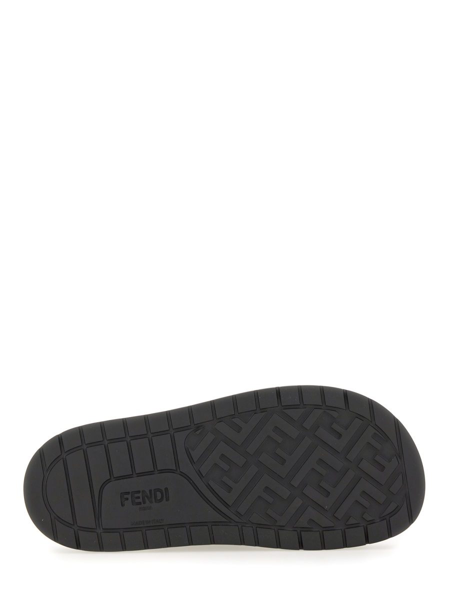 Fendi SLIDE SANDAL Zwart