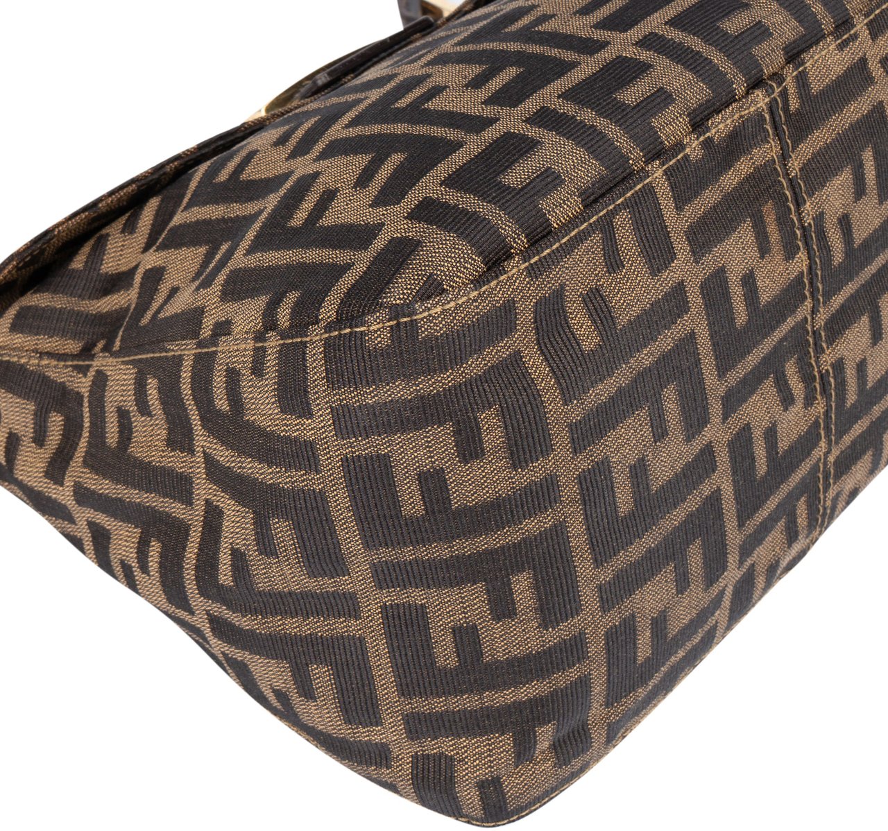 Fendi Fendi FF Monogram Baguette Buckle Shoulder Bag Bruin