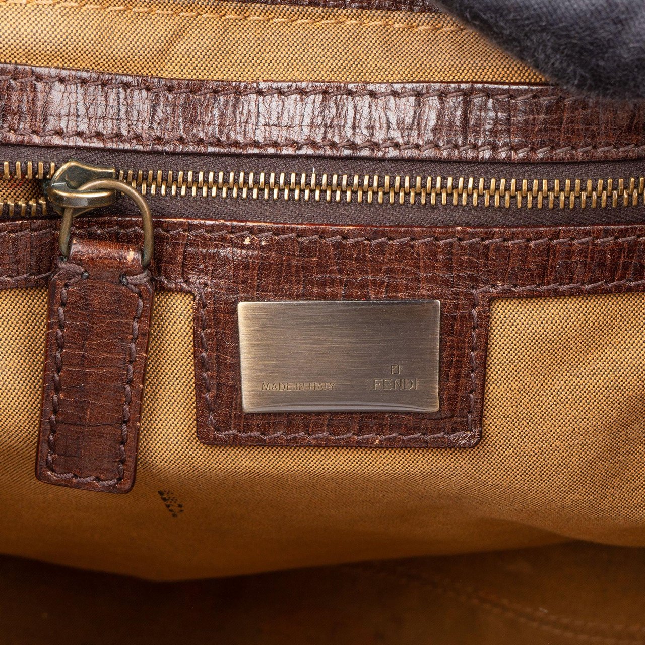 Fendi Fendi FF Monogram Piccola Handbag Bruin