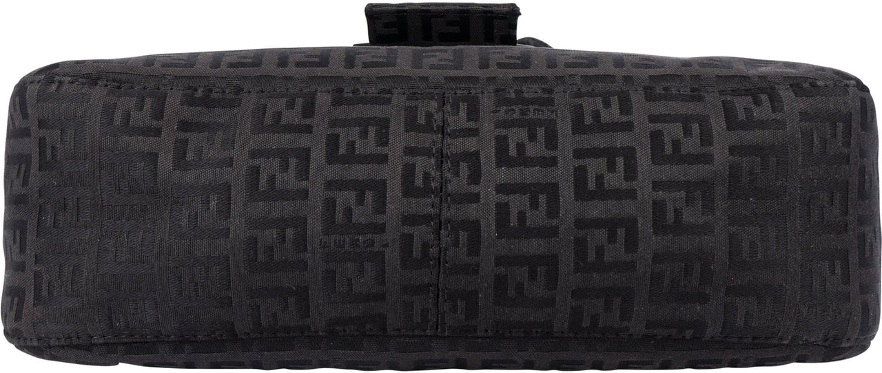 Fendi Fendi FF Monogram Baguette Shoulder Bag Zwart