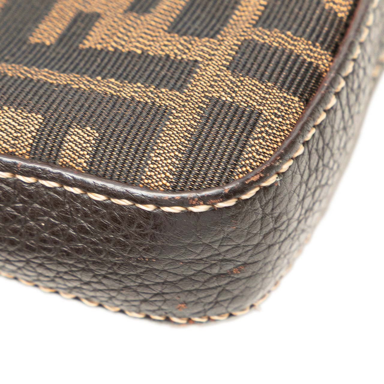 Fendi Zucca Canvas Selleria Crossbody Bruin