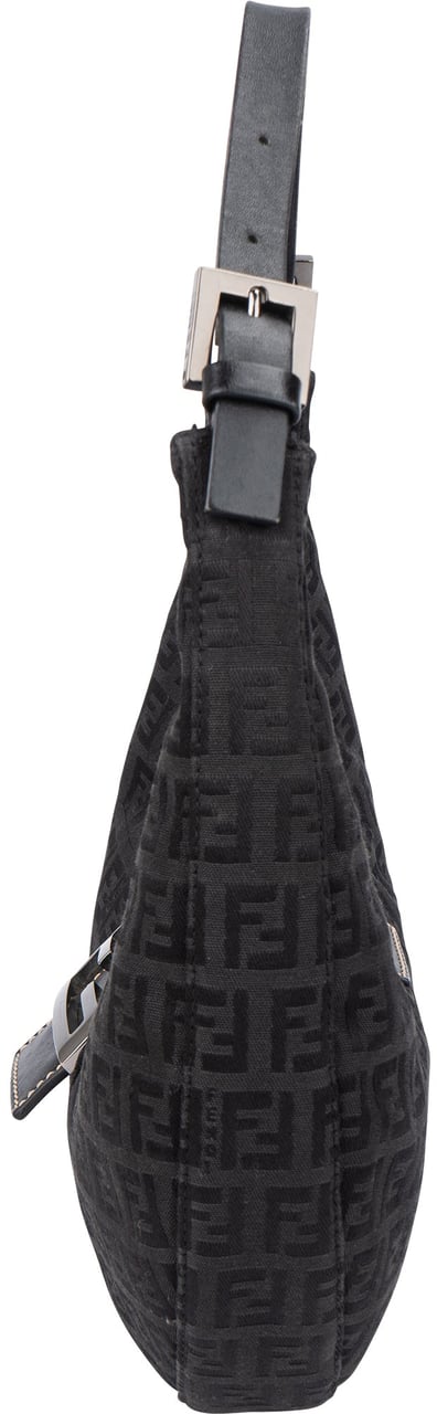 Fendi Fendi FF Monogram Halfmoon Shoulder Bag Zwart