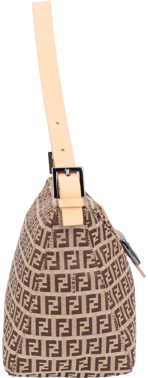 Fendi Fendi FF Monogram baguette Buckle Shoulder bag Bruin