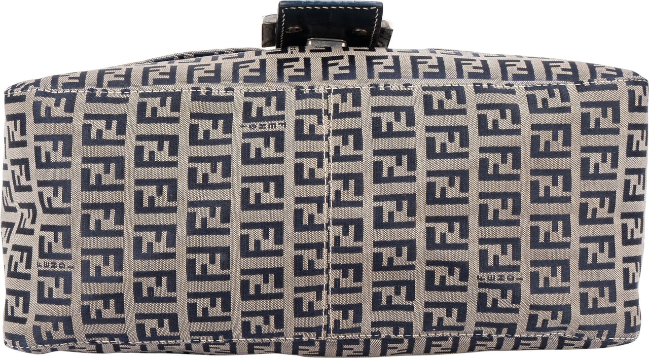 Fendi Fendi FF Monogram Baguette Buckle Shoulder Bag Blauw