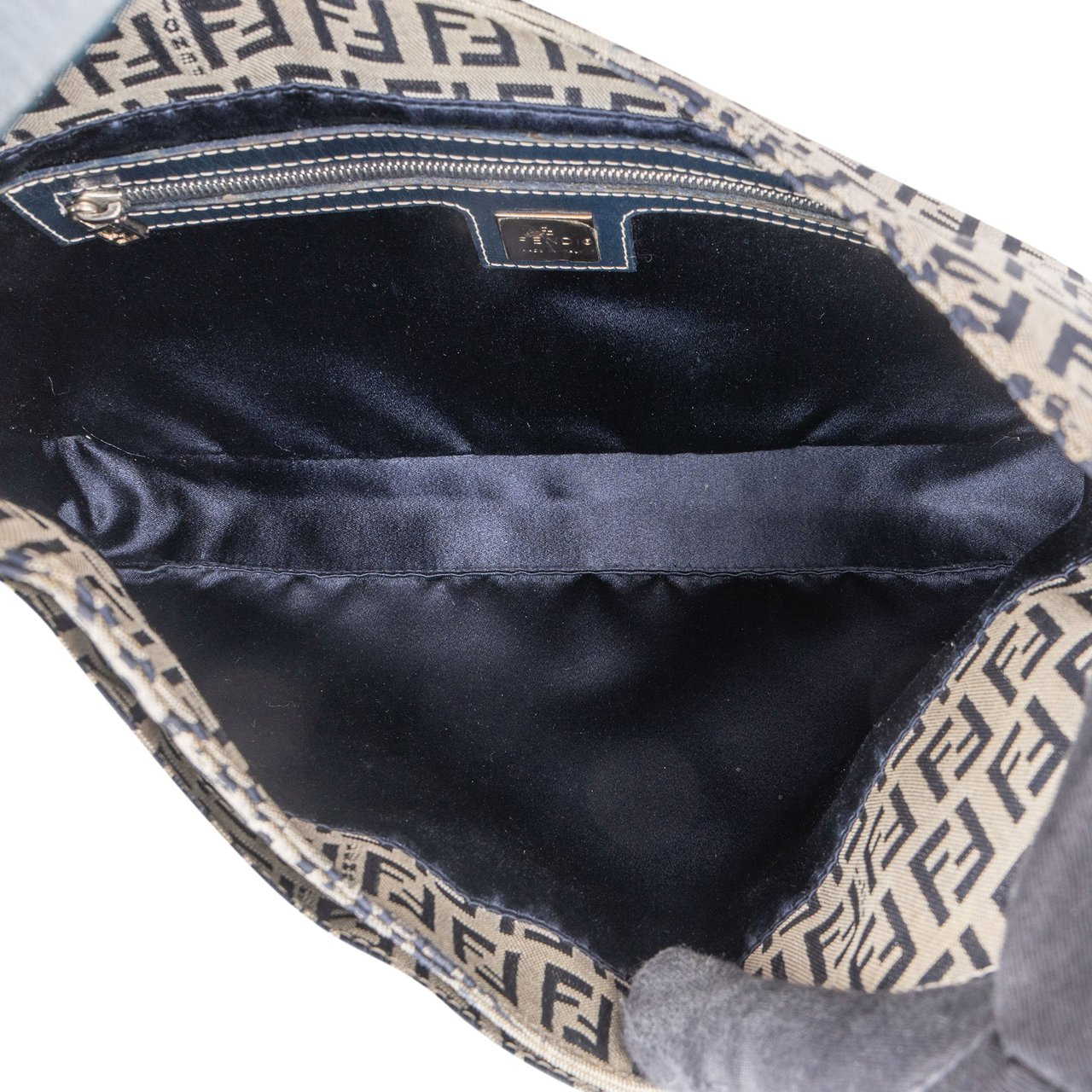 Fendi Fendi FF Monogram Baguette Buckle Shoulder Bag Blauw