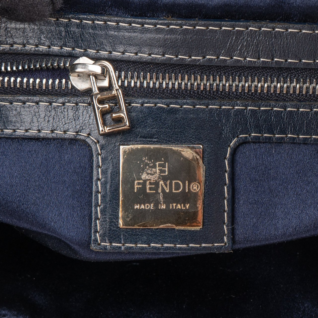 Fendi Fendi FF Monogram Baguette Buckle Shoulder Bag Blauw