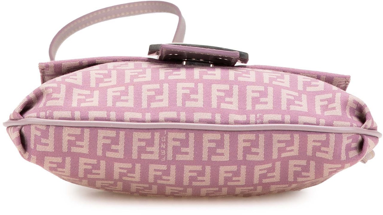 Fendi Zucchino Canvas Crossbody Roze